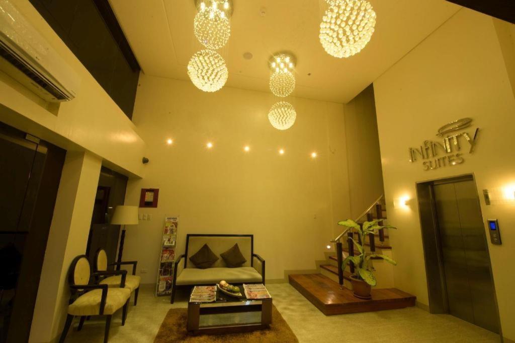 فندق أجنحة إنفينيتي Davao City المظهر الخارجي الصورة