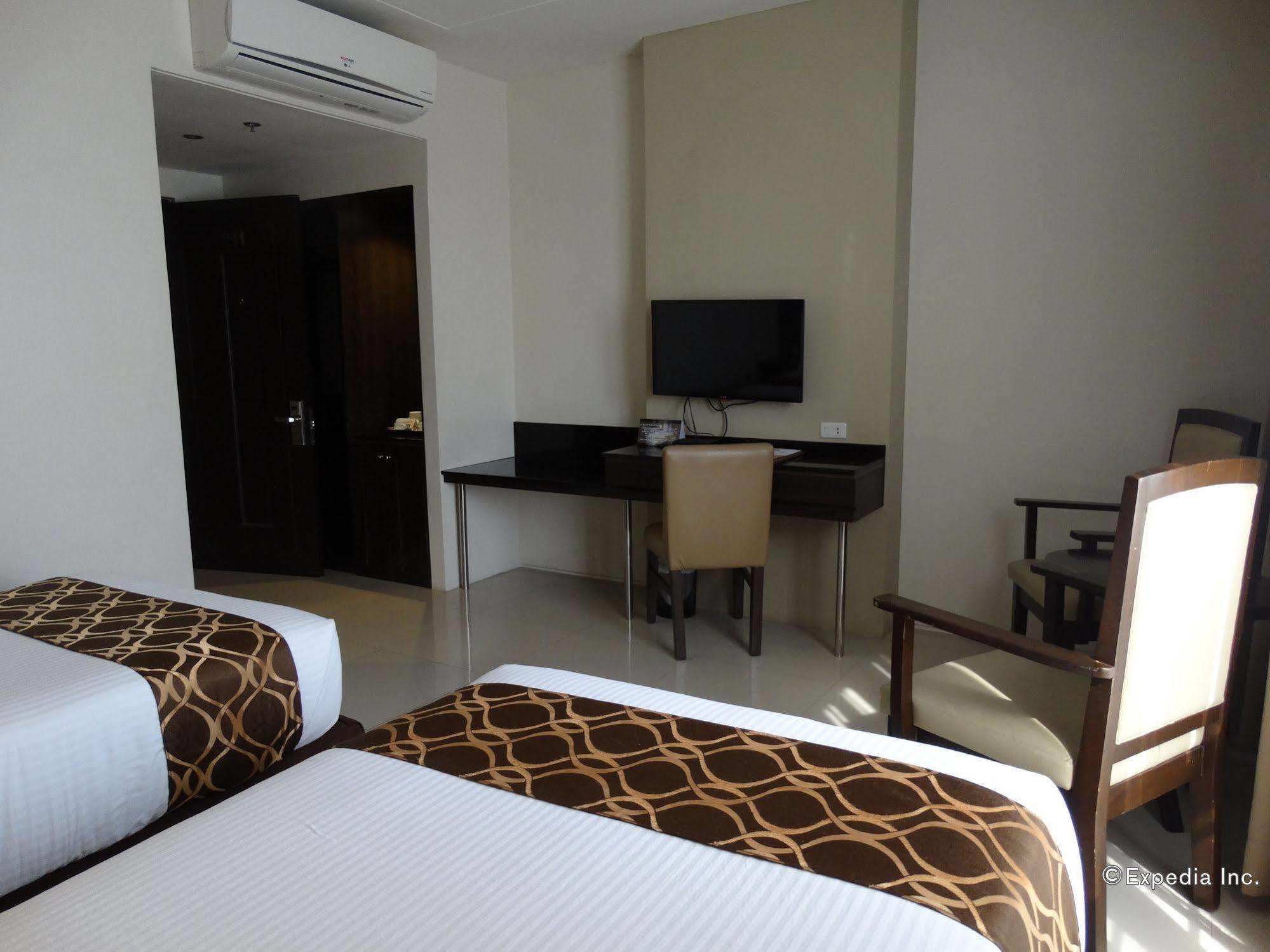 فندق أجنحة إنفينيتي Davao City المظهر الخارجي الصورة